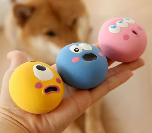 Dog Sounding Toy With Cute Big Eyeball Design,Pet Durable Latex Chew Interactive Training With Squeaky Dog Toy Ball - Image 5